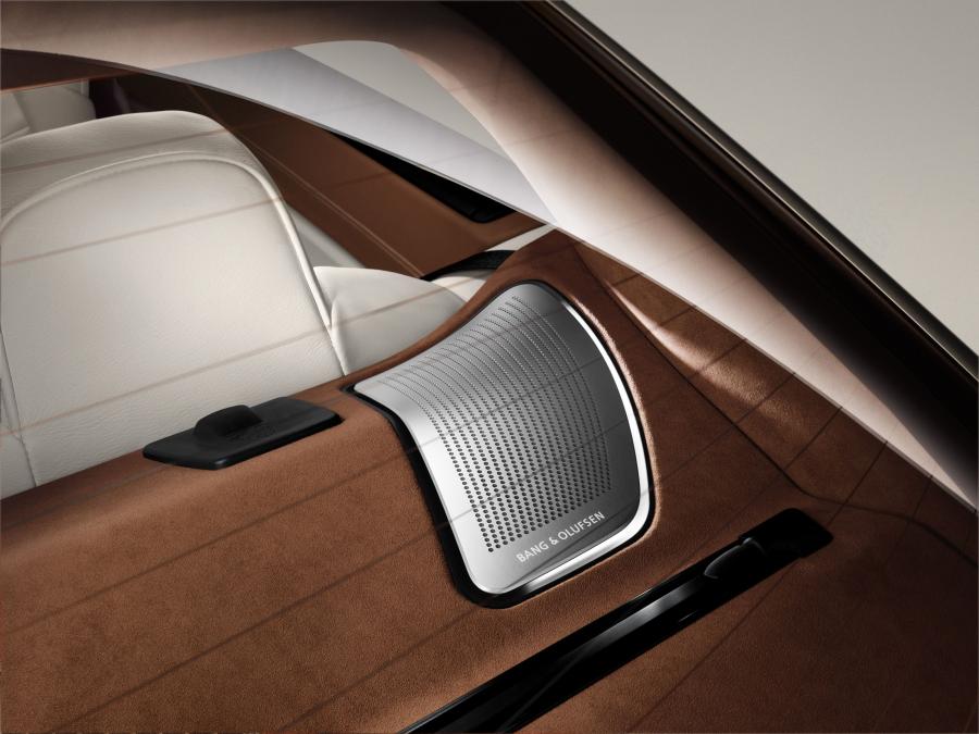  BMW 6-Series Coupe 2012 года  (фото 158 из 207)